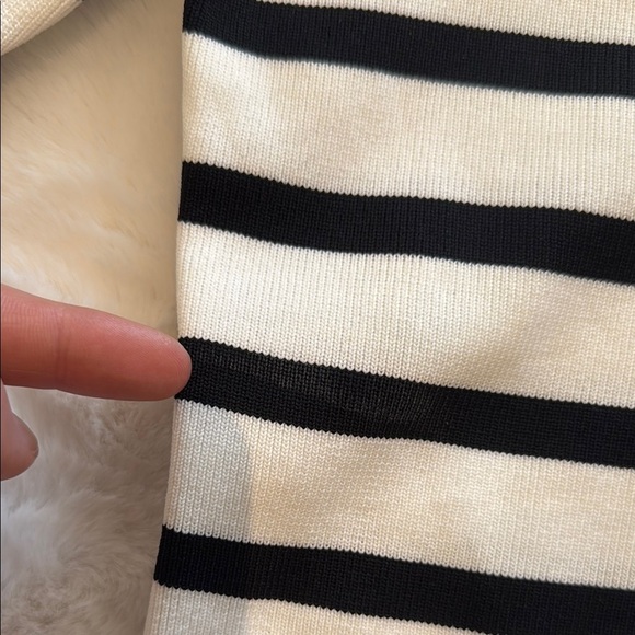 NWT Small Stretchy Striped Black and Off-White Women's Long Sleeve Shirt - Picture 3 of 10